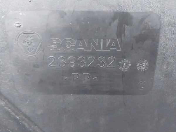 Réservoir AdBlue Scania R Euro 6 105L OEM 2393232 image 3