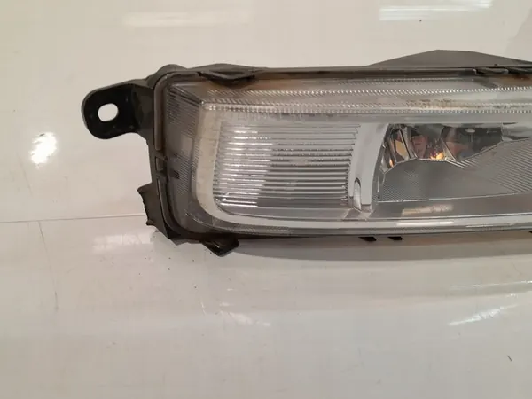 VOLKSWAGEN TIGUAN II Farol de Neblina Direito 5NA941700A image 2