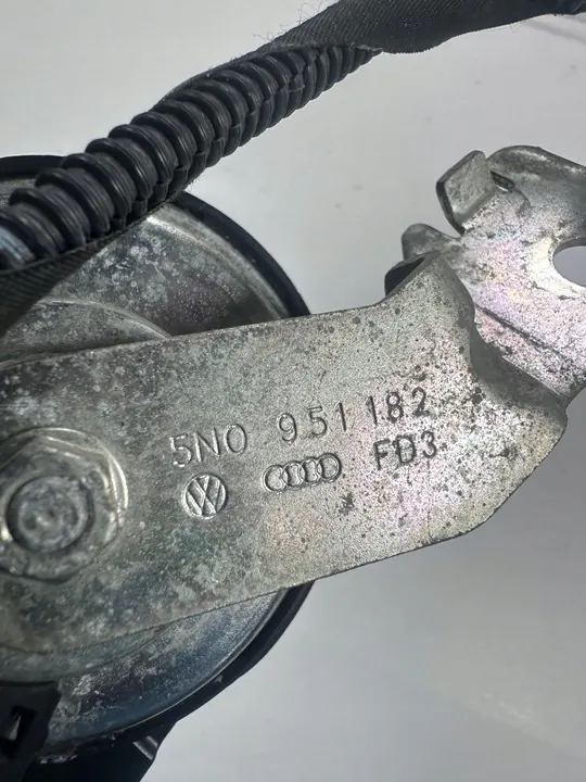 TIGUAN 5N LIFT Buzina Sinal 5N0951182 5N0951223A image 3