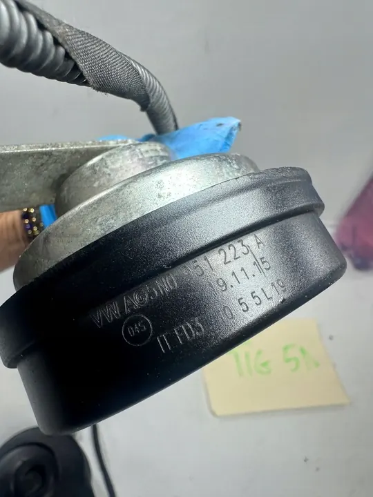 TIGUAN 5N LIFT Buzina Sinal 5N0951182 5N0951223A image 4