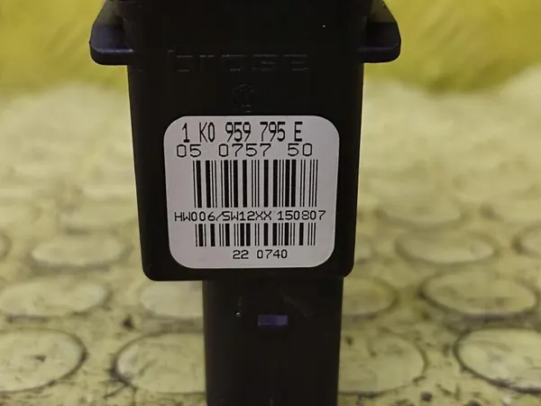 Linker achterraam motor SKODA OCTAVIA II 1K0959795E image 5