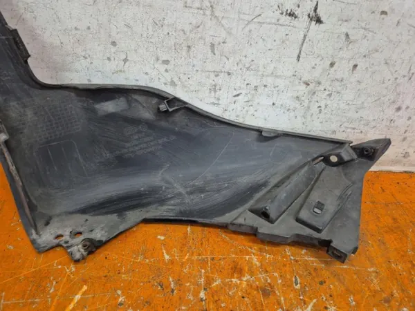 Kia Sorento III 17-20 Etupuskurin Vasen Kulma OEM 86585-C5500 image 8