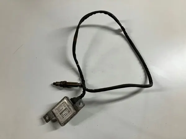 Sensor NOx 03L907807AD para 2.0 TDI 140CV Sharan/Alhambra image 2
