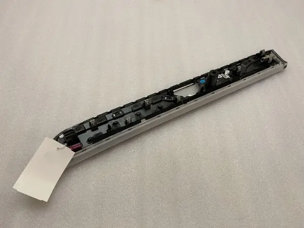 BMW 7 G11 G12 achterbumper OEM 7464643 image 9