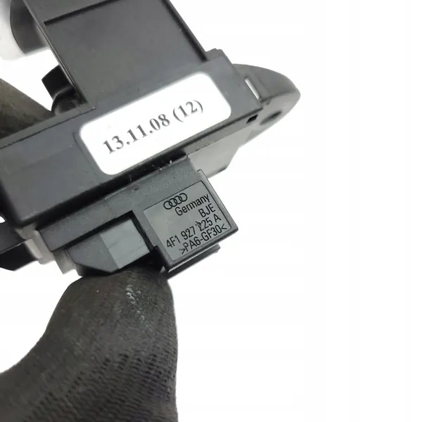 AUDI A6 C6 LIFT Handbremsenschalter 4F1927225A image 4