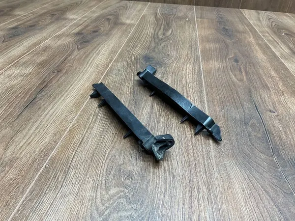 Supporti paraurti anteriore Opel Corsa E image 4