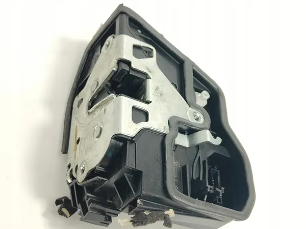 BMW F30 F20 F10 Vänster Framdörrslås 4 Stift image 3