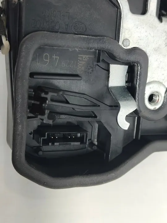 BMW F30 F20 F10 Vänster Framdörrslås 4 Stift image 4
