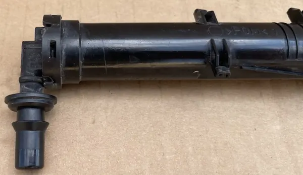 Ajovalopesuri Oikea Audi A6 C8 OEM 4K0955101 image 2