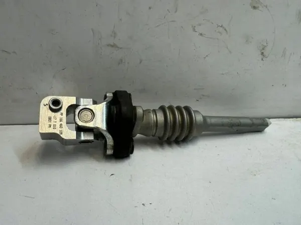 Accouplement de colonne direction OEM 166460109 Mercedes image 2