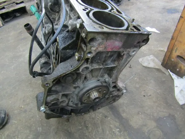 Moottorilohko OEM AK-6-90523 VW Passat B5 FL:lle image 8