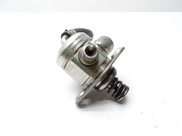 Bränslepump OEM 04C903023L för Audi A3 8V Golf VII image 2