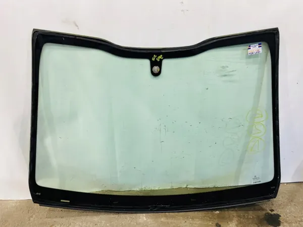 Pare-brise OEM #213 pour Peugeot 208 2008 - Occasion image 3