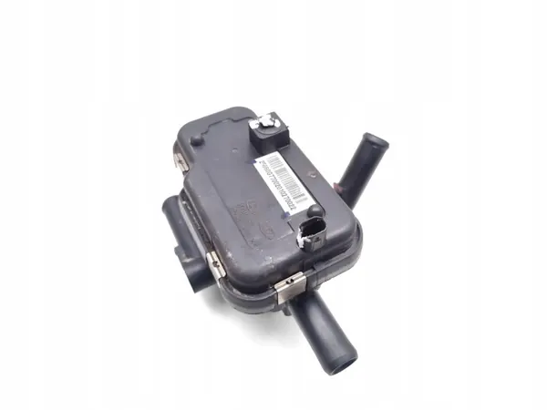 Pompe de circulation d'eau Hyundai Ioniq OEM 25660-G7700 image 5