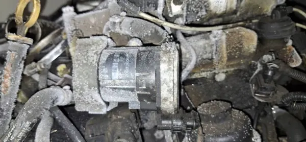 EGR-ventil OEM 00005321a8 för Opel Vectra 2.2L image 2
