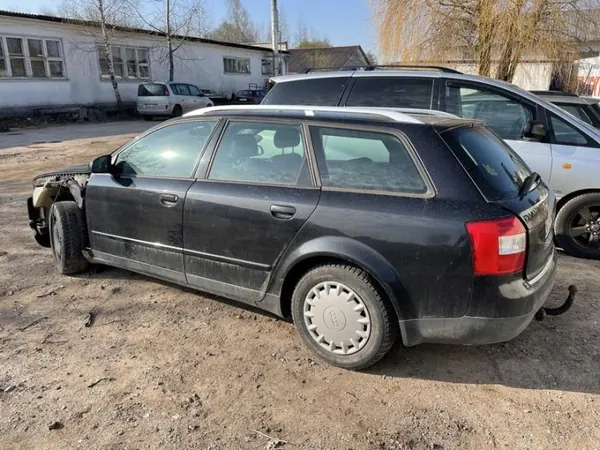 Collecteur d'échappement Audi A4 OEM 059131799 2.5L image 7