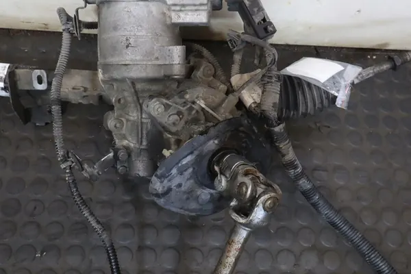 Caixa de direção PEUGEOT 308 II 1.6BlueHDi image 7