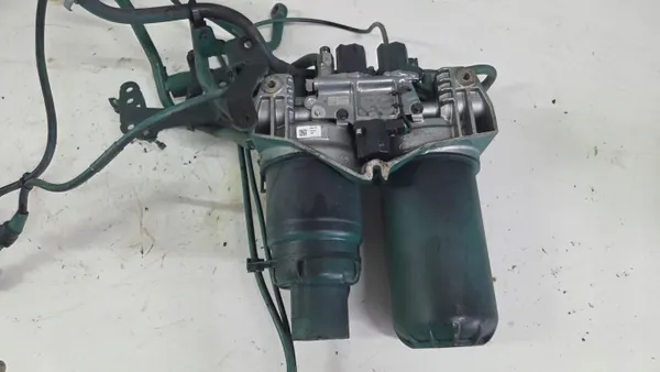 Kraftstofffilterbasis OEM 23683969 für Volvo D13K Motor image 3