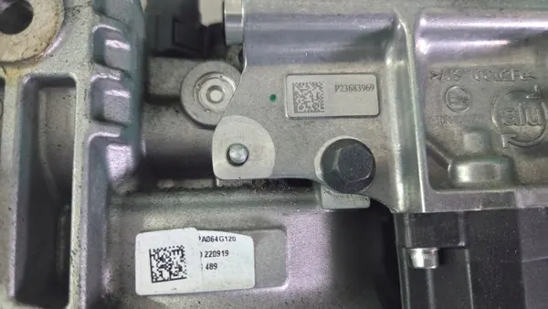 Kraftstofffilterbasis OEM 23683969 für Volvo D13K Motor image 4