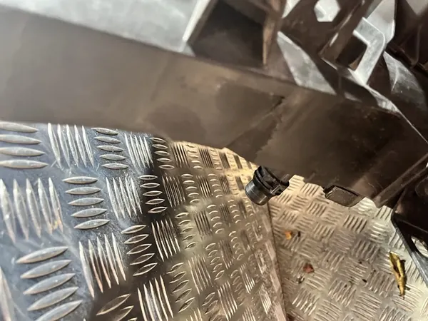 Skoda OE 57A805588H para-choque dianteiro image 4