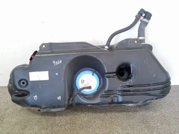Bränsletank OEM 0D010A 771000D010 för Toyota Yaris I image 2