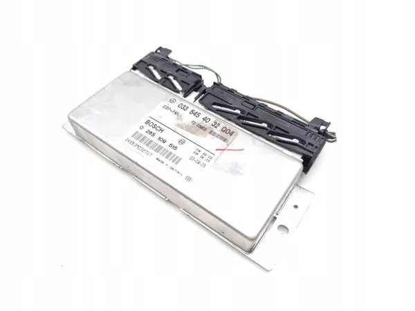 Mercedes-Benz E-Klasse ABS-Modul E 320 T CDI 0335454032 image 4