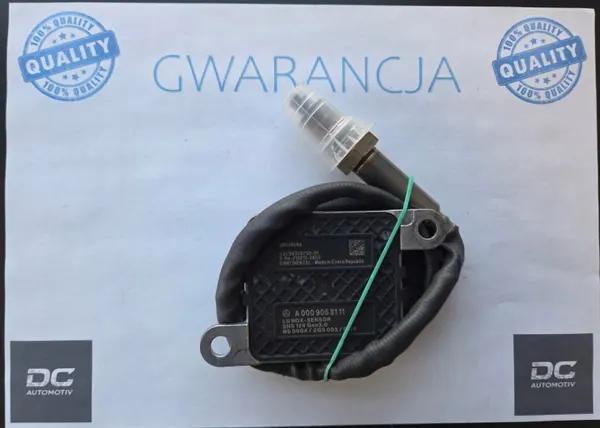 Sensor NOx OEM A0009058111A para Mercedes - Usado image 2