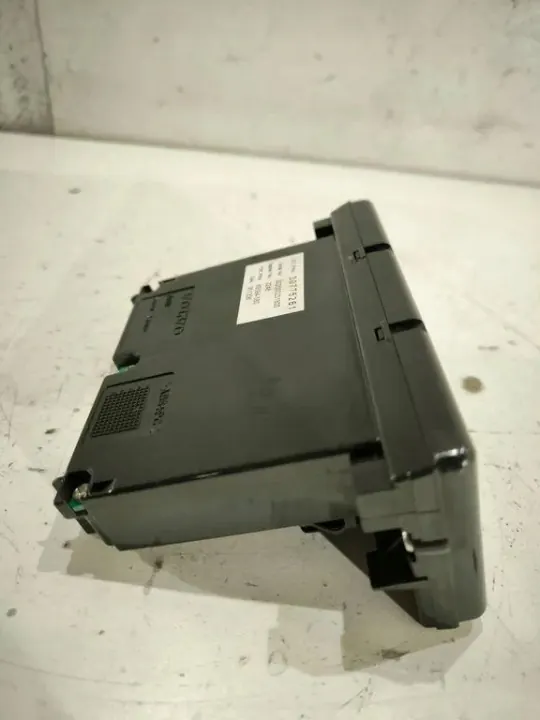 Volvo V50 Navigationsskärm OEM 69594580 Begagnad image 5