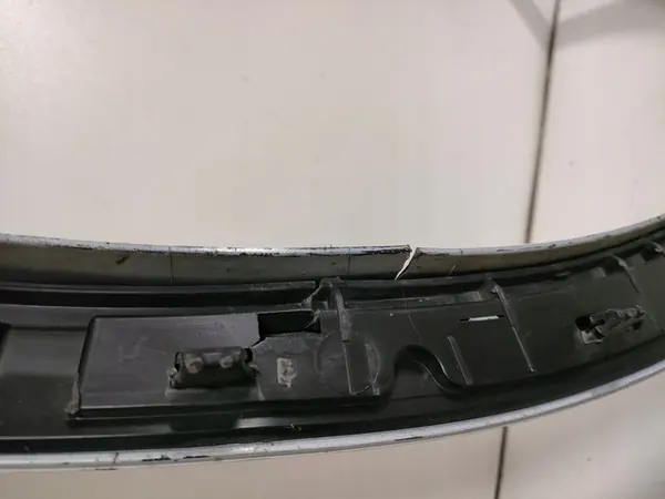 AUDI Q5 80A S-LINE SQ5 2018 Etuvasemman lokasuojan lista OEM 80A853717F image 5