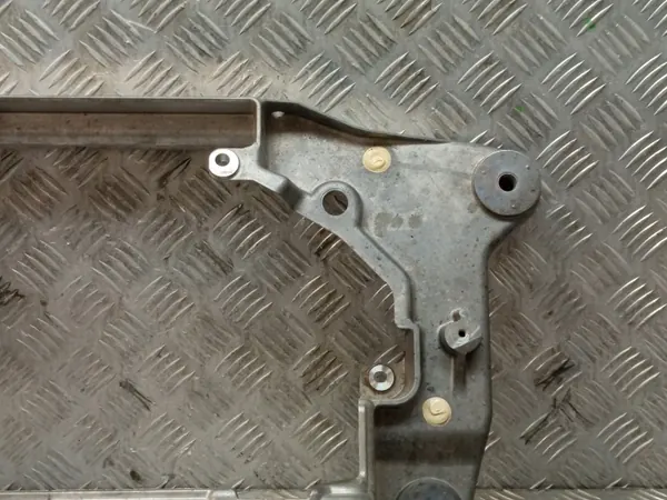 Suporte Compressor Ar BMW 5A075D6 - Peça OEM Usada image 5