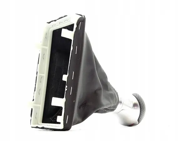 Manchon Levier Vitesse Audi A3 8V OEM 8V2713139J image 3