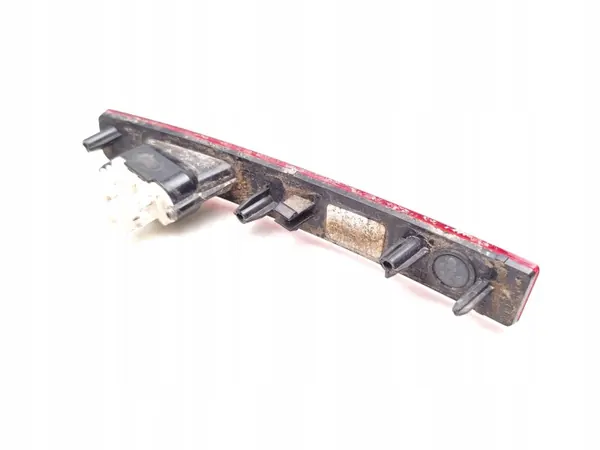 Feu antibrouillard arrière droit Land Rover Defender 2020 OEM L8B2-15K272-A image 4