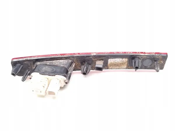 Feu antibrouillard arrière droit Land Rover Defender 2020 OEM L8B2-15K272-A image 6