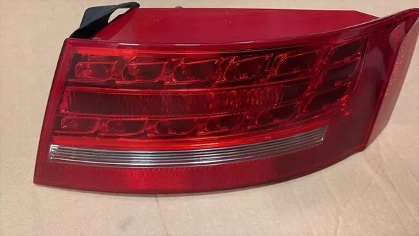 Luz Trasera Derecha Audi A5 Sportback 8T8945096D image 4