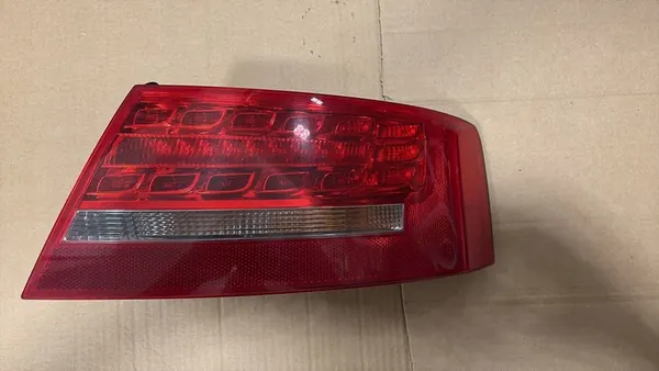 Luz Trasera Derecha Audi A5 Sportback 8T8945096D image 5