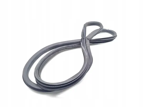 Gummitätning Bakdörr Peugeot 208 Vänster 2013 OEM 9673084680 image 6