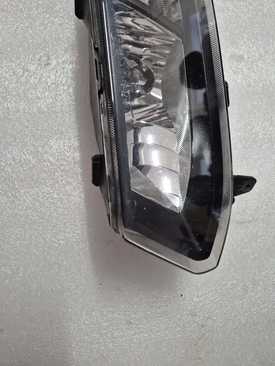 VW POLO V 5 LIFT FAROL DE NEBLINA ESQUERDO 6C0941661C image 4