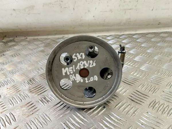 Ohjaustehostimen pumppu Audi A4 B6 2.0 B image 2