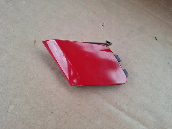 Tapa de gancho de remolque delantero Audi A4 B9 RS4 Lift image 2