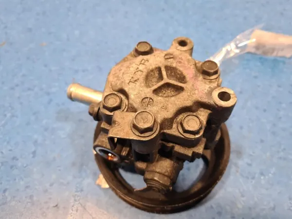 Mitsubishi Outlander II Ohjaustehostinpumppu 4HK 4HN OEM SIMAR-60947 image 5