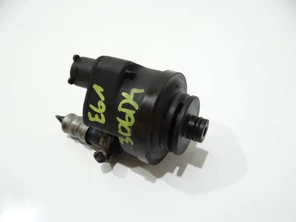 Chauffage de carburant BMW E60 E61 4 broches 7788702 image 2