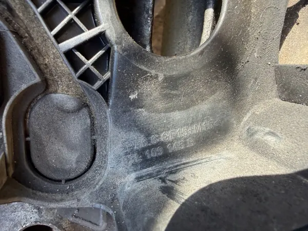 Kamtäckning OEM 03L109145B 1.6/2.0 TDI image 8