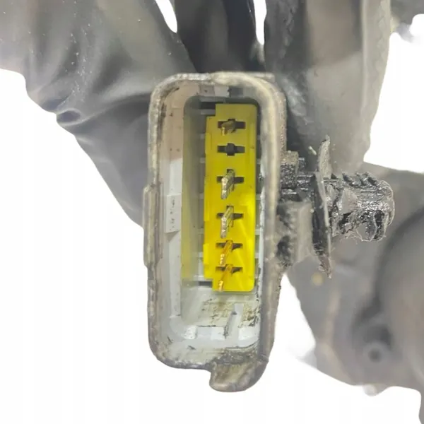 Válvula EGR FORD FOCUS II TURNIER 1.6L diésel 2004 OEM image 5