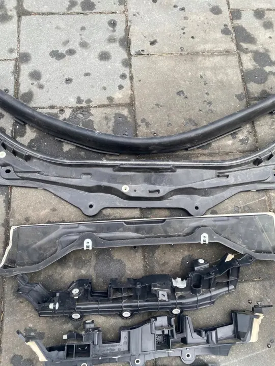 BMW Schottwandteile OEM 7428165 - Gebraucht image 3