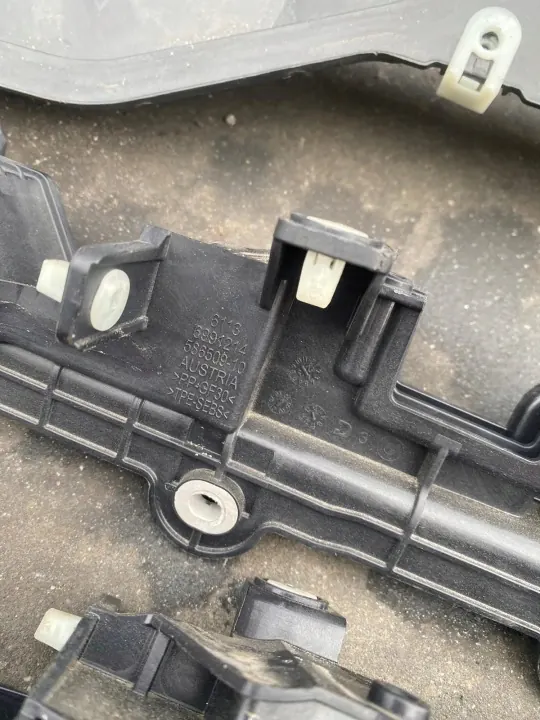 BMW Schottwandteile OEM 7428165 - Gebraucht image 7