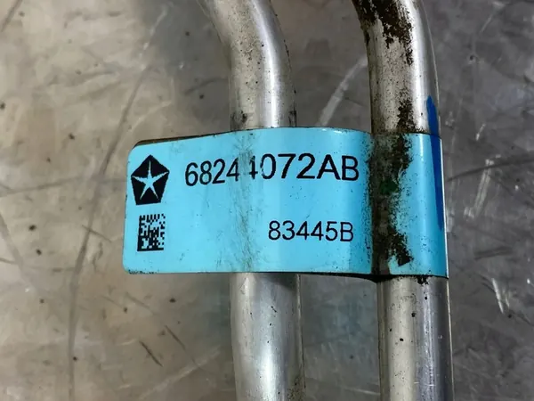 Durango Dodge 2019 Tuyau de refroidissement d'huile 68244072AB image 4