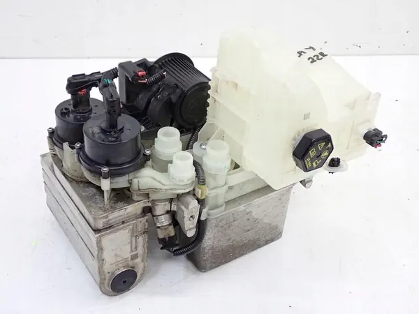 Pompe à chaleur climatisation Tesla Model Y OEM image 5