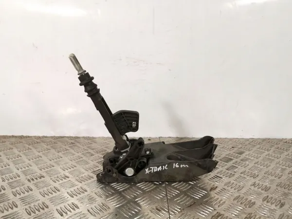 Nissan OE Versnellingspook FOB11712 voor X-Trail T32 image 2