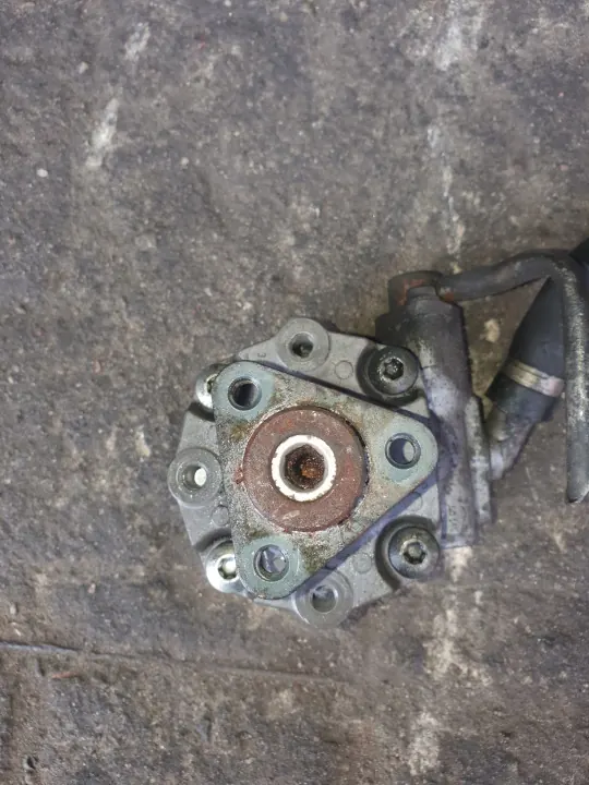 Pompe de direction OEM 8K0145154B 130bar d'occasion image 2