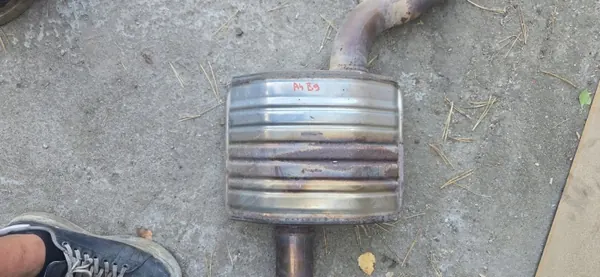 Silencieux central Audi A4 B9 TFSI OEM 8W0118B image 8